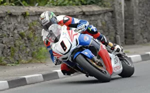 Images Dated 29th August 2021: John McGuinness; Honda; 2011 Superbike TT