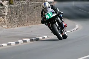 John McGuinness (RLR Honda) 2004 Lightweight 400 TT