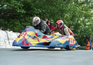 John Potts Gallery: John Potts & Stephen Ward (J&J Yamaha) 2000 Sidecar TT