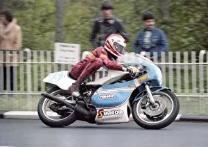 John Raybould Gallery: John Raybould (Yamaha) 1983 350 TT