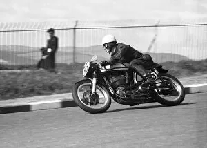 Images Dated 16th December 2016: John Righton (Norton) 1961 Senior Manx Grand Prix