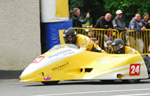 Images Dated 8th June 2018: John Saunders & James Saunders (Shelbourne Honda) 2018 Sidecar TT