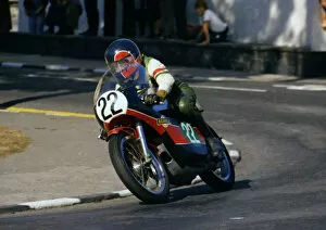 John Stone Gallery: John Stone (Yamaha) 1975 Lightweight Manx Grand Prix
