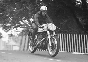 Images Dated 10th July 2021: John Surtees (Norton) 1954 Junior TT