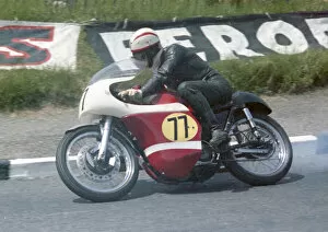 John Taylor Gallery: John Taylor (Matchless) 1967 Senior TT