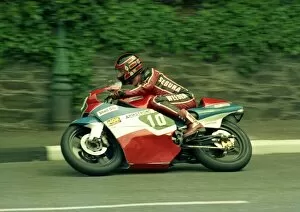 Images Dated 6th February 2018: John Weeden (Armstrong) 1986 Junior TT