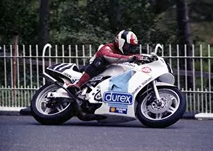 Johnny Rea Gallery: Johnny Rea (Suzuki) 1990 Supersport 400 TT