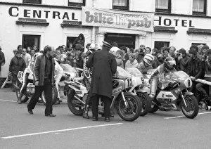 Images Dated 18th September 2020: Jon Ekerold (Suzuki) first running, 1981 Senior TT