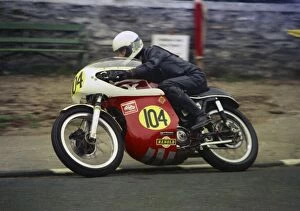 Jonathan Parkes (Matchless) 1976 Senior Manx Grand Prix