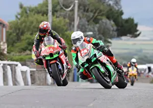 Jonathan Perry (Kawasaki) and Rob Hodson (Kawasaki) 2022 Southern 100
