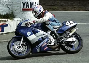 Images Dated 30th January 2018: Jorgen Vendelbo (Suzuki) 1993 Supersport 400 TT