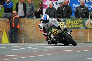 Joseph Newbould (Kawasaki) 2015 Senior Manx Grand Prix