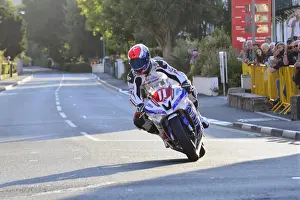 Julian Tonuitti (Yamaha) 2014 Newcomers A Manx Grand Prix