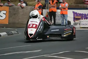 Karl Bennett & Lee Cain (MR Equipe) 2010 Sidecar A TT