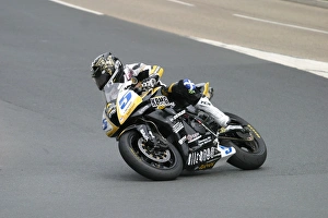 Keith Amor Gallery: Keith Amor at Governors Bridge: 2010 Supersport TT
