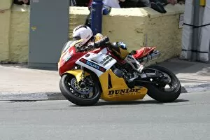 Images Dated 5th June 2007: Keith Amor at Parliament Square: 2007 Superstock TT