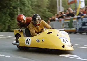 Keith Brown & Steven Langham (Yamaha) 1989 Sidecar TT