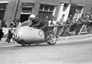 Images Dated 25th February 2022: Keith Campbell (Guzzi) 1957 Senior TT
