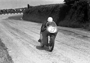 Images Dated 12th December 2017: Keith Campbell (Norton) 1958 Junior TT