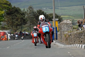 Keith Dixon Gallery: Keith Dixon (Seeley) 2007 Pre TT Classic