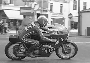 Velocette Prints: Keith Edwards (Velocette Metisse) 1975 Senior Manx Grand Prix