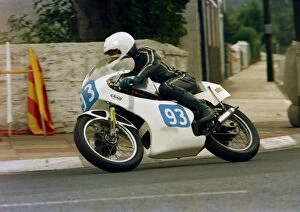 Images Dated 14th January 2019: Keith Edwards (Yamaha) 1987 Junior Manx Grand Prix