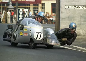 Images Dated 10th October 2021: Keith Griffin & Malcolm Sharrocks (SG Triumph) 1970 500 Sidecar TT
