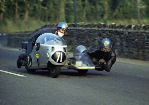 Keith Griffin Gallery: Keith Griffin & Malcolm Sharrocks (Triumph) 1971 500 Sidecar TT
