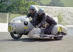 Images Dated 10th October 2021: Keith Griffin & Malcolm Sharrocks (Triumph) 1971 750 Sidecar TT