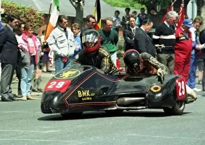 Images Dated 27th December 2017: Keith Griffin & Peter Cain (Yamaha) 1990 Sidecar TT