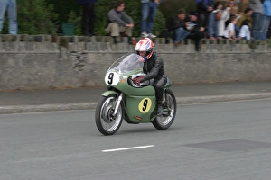 Keith Heckles Collection: Keith Heckles (Norton) 2004 Classic Parade Lap