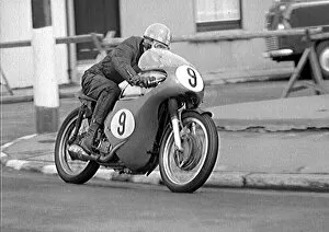 Keith Heckles Collection: Keith Heckles (Norton)1965 Senior Manx Grand Prix