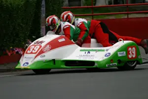 Keith Walters & Andy Webb (Ireson Mistral) 2004 Sidecar TT