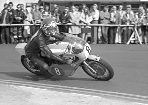 Keith Webb (Yamaha) 1977 Lightweight Manx Grand Prix