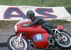 Images Dated 17th April 2022: Kel Carruthers (Aermacchi) 1968 Junior TT