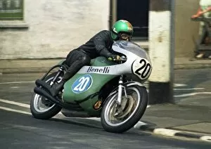 Kel Carruthers Collection: Kel Carruthers (Benelli) 1970 Junior TT