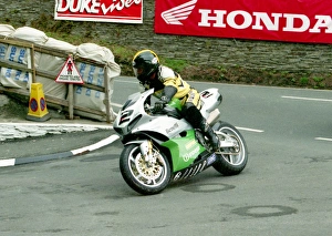 Kel Carruthers Collection: Kel Carruthers (Benelli) 2000 Benelli TT Parade