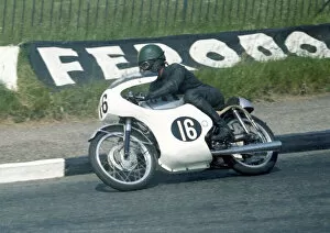 Images Dated 27th February 2022: Kel Carruthers (Honda) 1967 Ultra Lightweight TT
