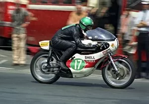 Images Dated 2nd August 2011: Kel Carruthers leaves Ramsey: 1970 Lightweight TT