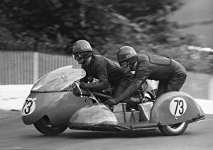 Images Dated 7th March 2021: Ken Graham & G Sewell (Triumph) 1968 750 Sidecar TT