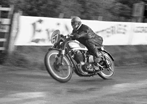 Images Dated 12th November 2022: Ken Meadows Norton 1952 Clubman Senior TT