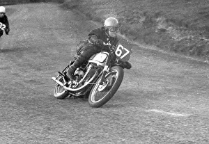 Images Dated 12th November 2022: Ken Meadows Norton 1952 Clubman Senior TT