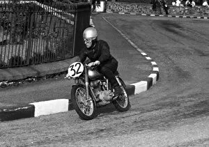 Images Dated 8th November 2016: Ken Tully (Ducati) 1959 Ultra Lightweight TT