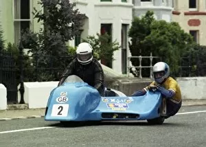 Images Dated 18th October 2017: Kenny Howles & Steve Pointer (Ireson Yamaha) 1989 Sidecar TT