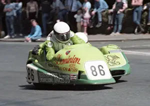 Kenny Howles & Steve Pointer (Ireson Yamaha) 1985 Sidecar TT