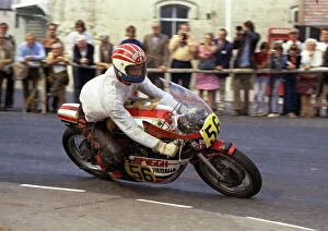 Kev Riley (McVeigh Yamaha) 1975 Senior Manx Grand Prix