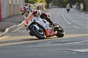 Kevin van der Gulik (Suzuki) 2014 Newcomers A Manx Grand Prix