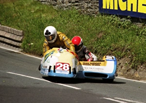 Images Dated 7th January 2018: Lars Schwartz & Doug Jewell (LGMV Ireson Yamaha) 1995 Sidecar TT