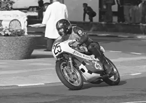 Laurance Jeffrey (Yamaha) 1977 Lightweight Manx Grand Prix