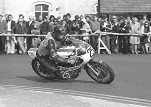 Laurance Jeffrey (Yamaha) 1977 Lightweight Manx Grand Prix